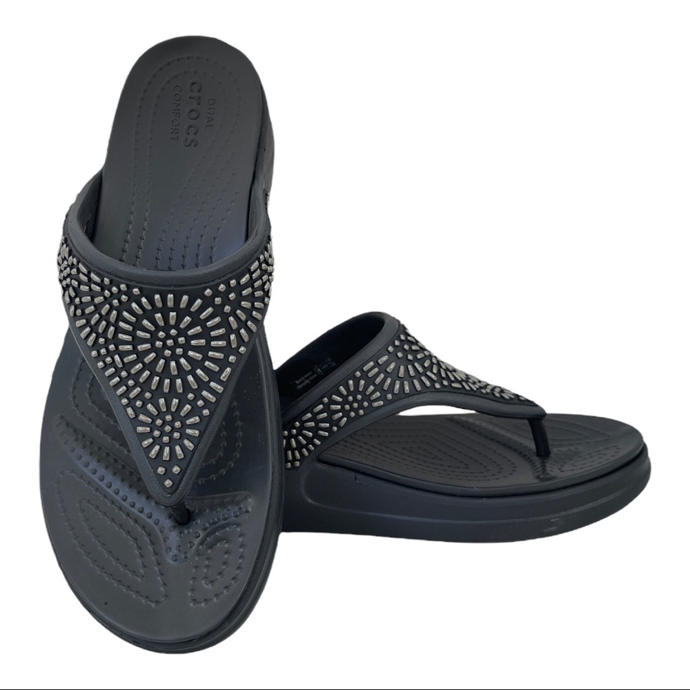 BNWOT Crocs Sandals - Size 9